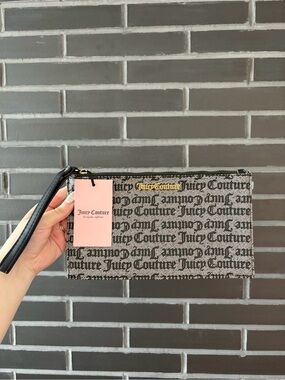 NWT Juicy Couture wristlet wallet / purse